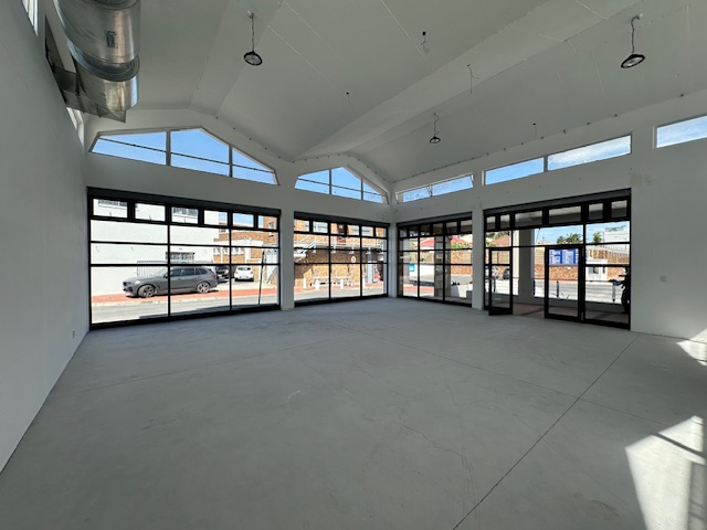 To Let commercial Property for Rent in Maitland Western Cape